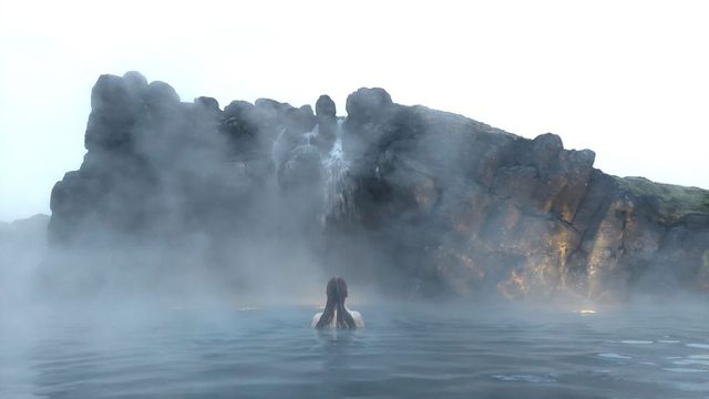 スカイラグーン地熱スパで肌も心もリラックス
